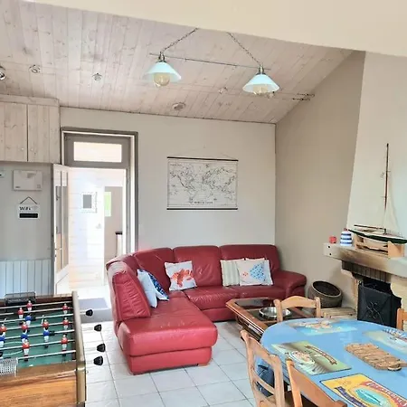 Holiday home Les Cristelles