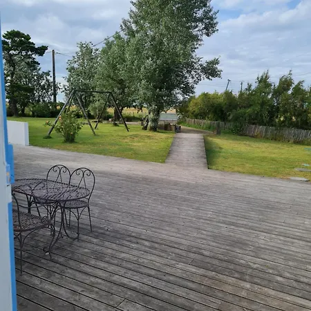 Сasa de vacaciones Les Cristelles